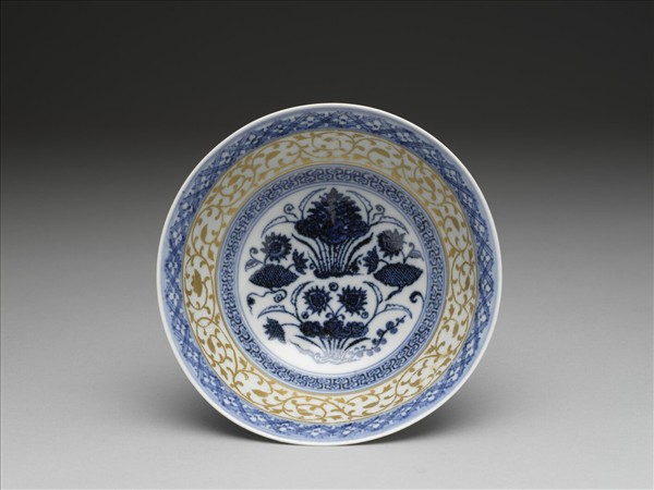 青花描金蓮塘紋碗