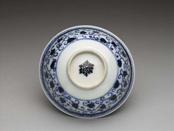 青花蓮塘紋碗