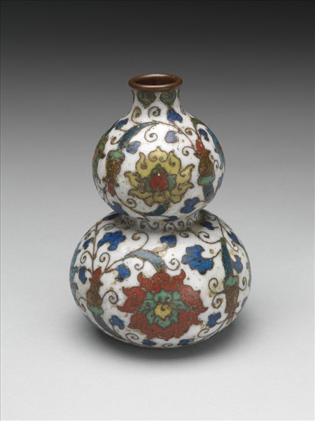 掐絲琺瑯番蓮紋葫蘆瓶