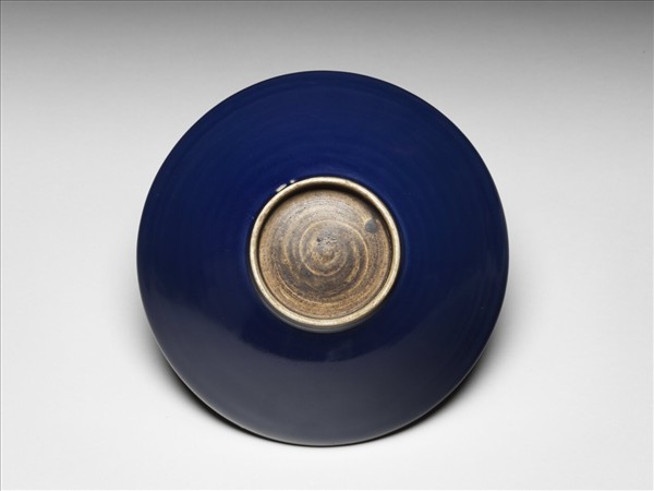 霽青釉雙龍紋碗