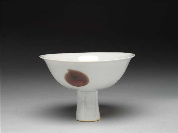 釉裡紅三果紋高足碗