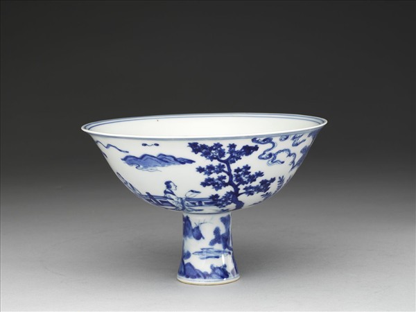 青花仕女圖高足碗