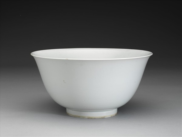 甜白釉碗