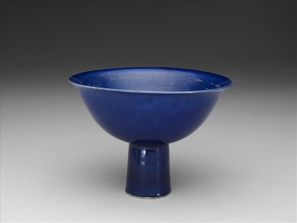 霽青釉高足碗