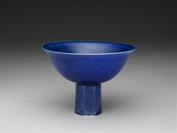 霽青釉高足碗