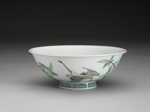 五彩桃鶴紋碗