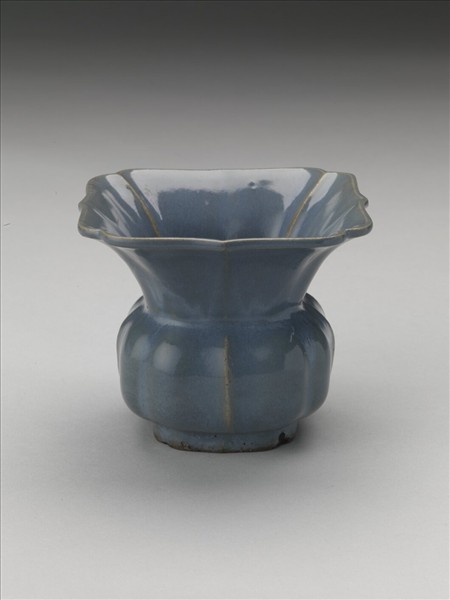 天藍釉渣斗