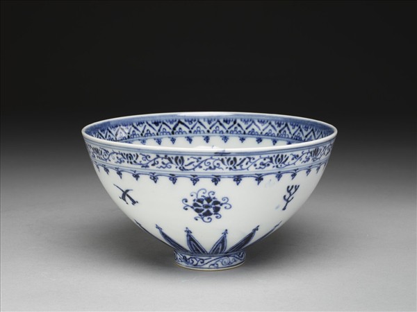 官窯 青花花卉碗