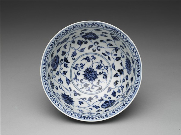 官窯 青花四季花卉碗