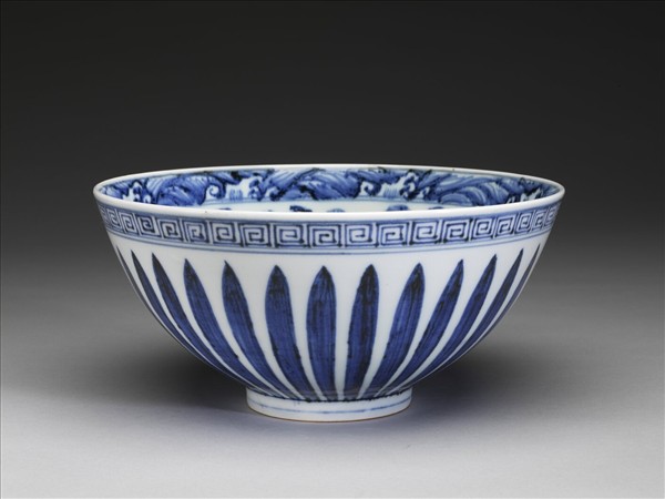 官窯 青花花卉碗