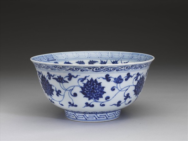 官窯 青花四季花卉碗