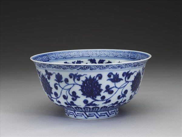 官窯 青花四季花卉碗