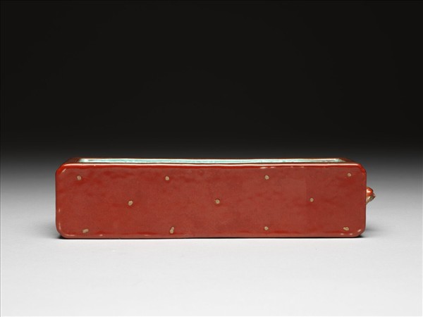 官窯 粉彩雲龍鏤空長方香薰