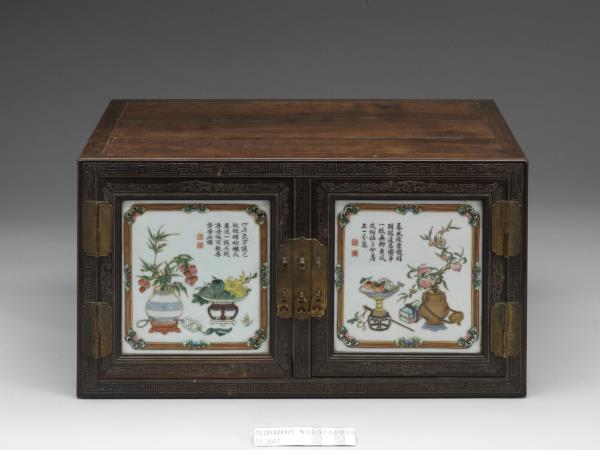 紫檀嵌彩瓷博古圖櫃