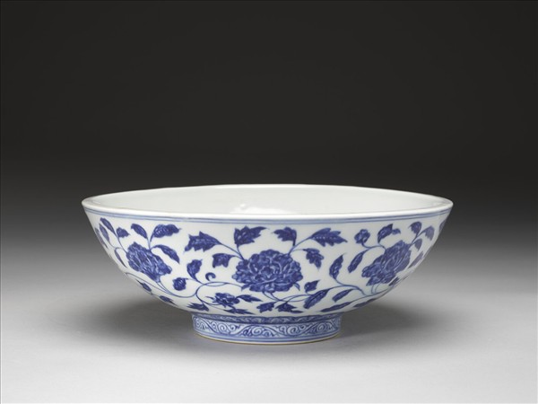 青花四季花卉紋碗
