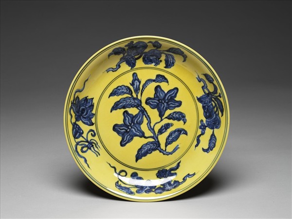 黃釉青花花果盤