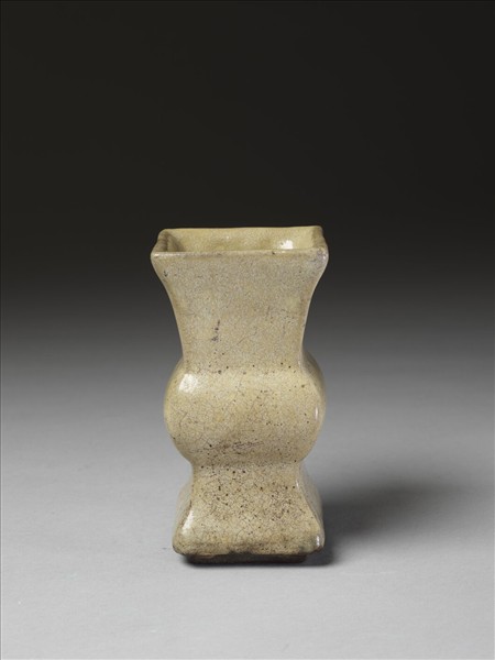 石灣窯 白瓷方觚