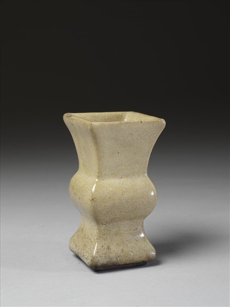 石灣窯 白瓷方觚