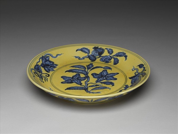 黃釉青花花果盤