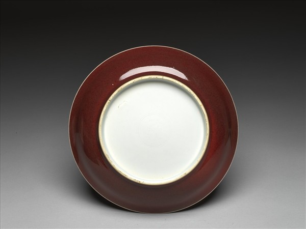 寶石紅釉盤