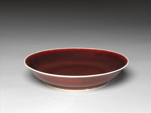 寶石紅釉盤
