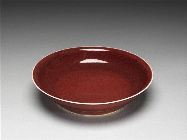 寶石紅釉盤