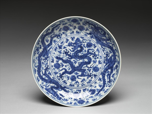 青花五龍盤