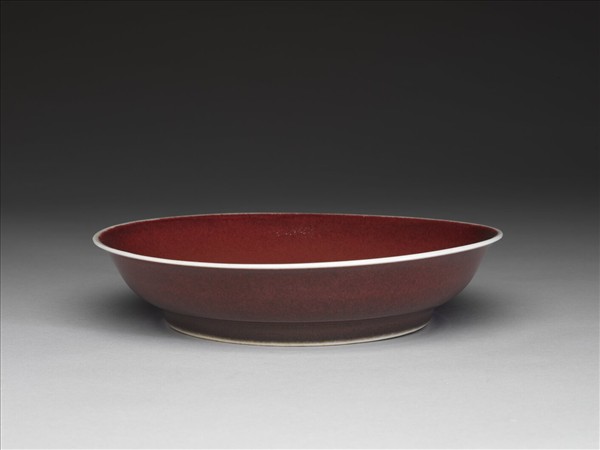 寶石紅釉盤