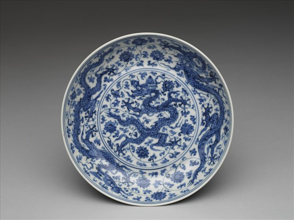 青花五龍盤