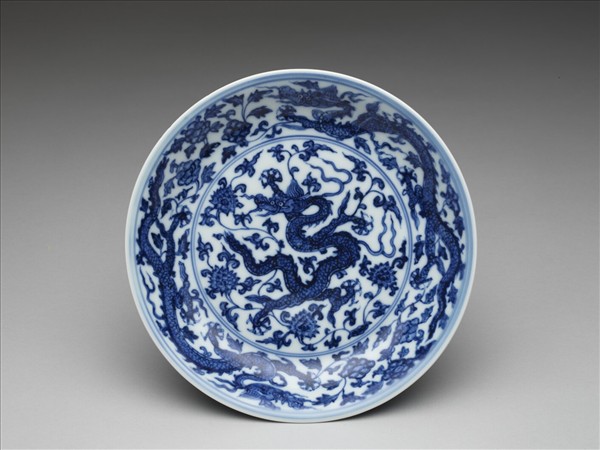 青花五龍盤