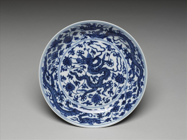 青花五龍盤