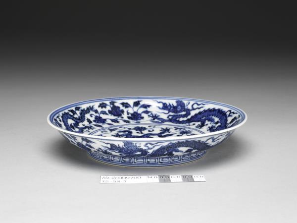 中国美術 青花蓮花紋皿 φ47cm 故宮博物院(ZE472) 銀閣】中国美術 青花蓮花紋皿 φ47cm 故宮博物院 旧家蔵出 送料無料(ZE472)