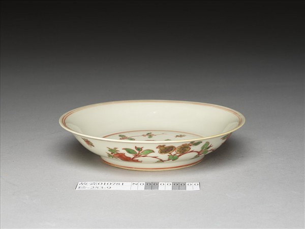 紅綠彩石榴紋碟