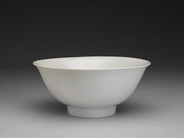 甜白釉碗