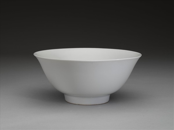 甜白釉碗
