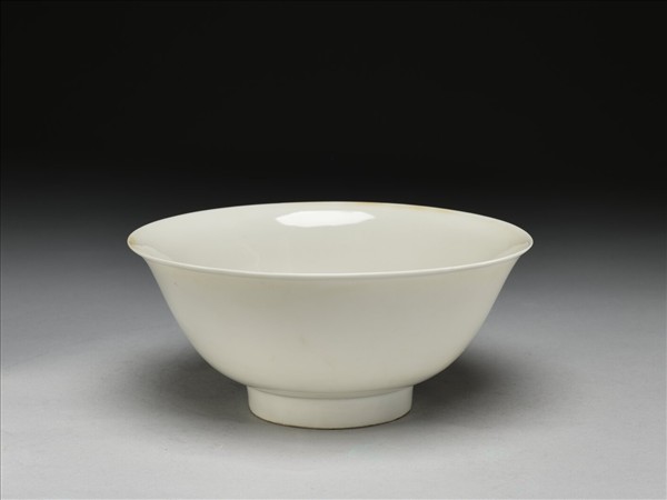 甜白釉碗
