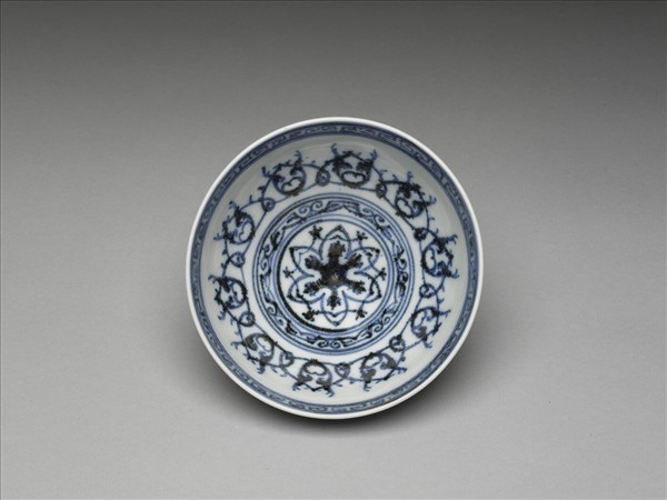 青花幾何花卉紋碗
