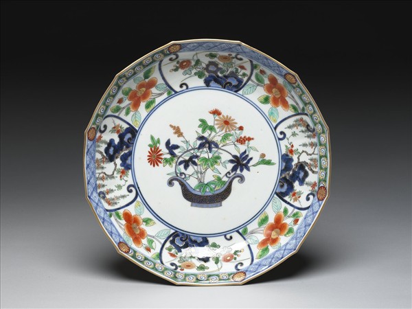 有田窯 五彩花卉紋十二方盤