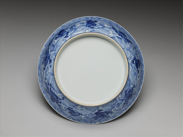 青花波濤海獸紋盤