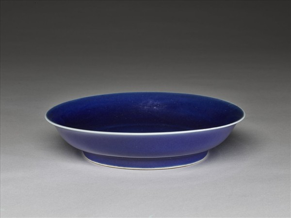 霽青釉盤
