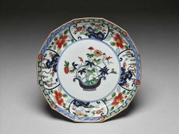 有田窯 五彩花卉紋十二方盤