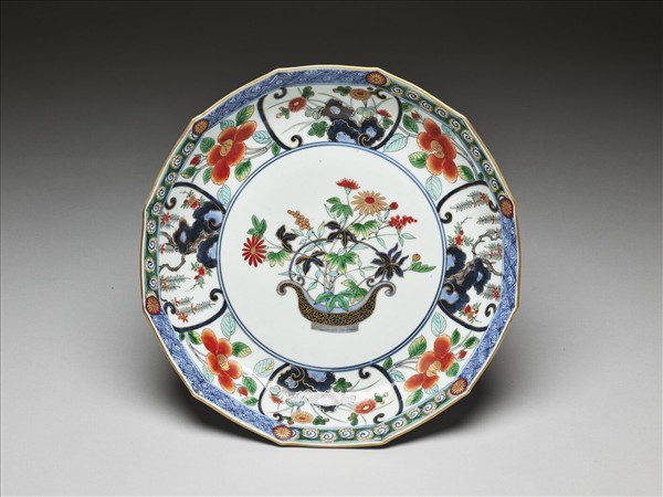 有田窯 五彩花卉紋十二方盤