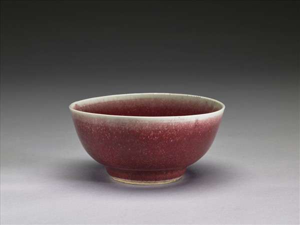 寶石紅釉碗