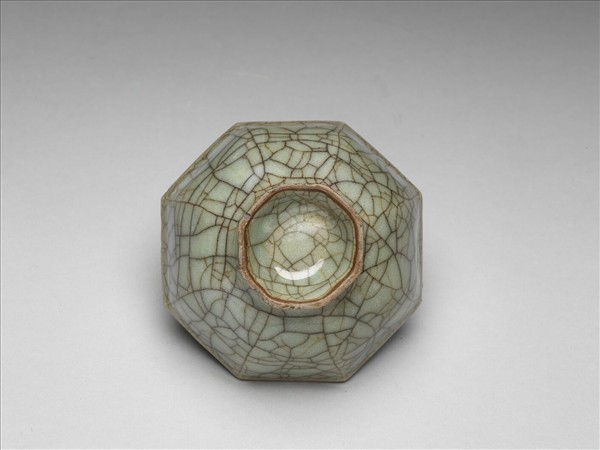 哥窯 青瓷八方杯