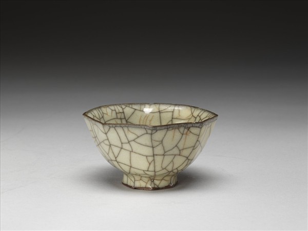 哥窯 青瓷八方杯