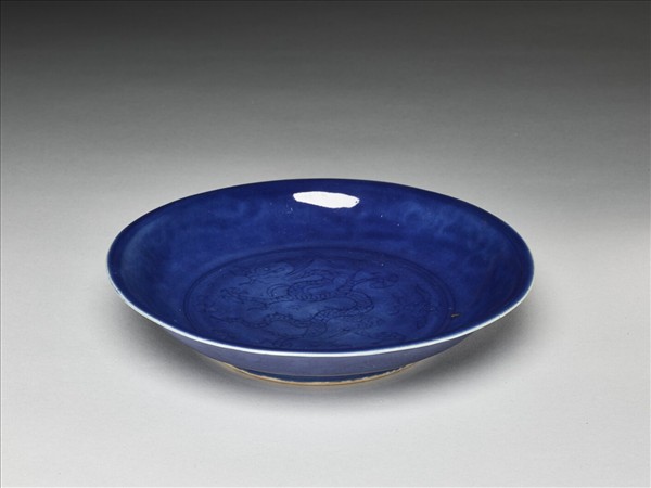 霽青龍紋盤