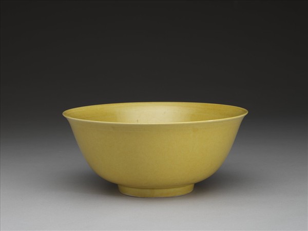 黃釉碗