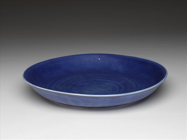 霽青龍紋大盤