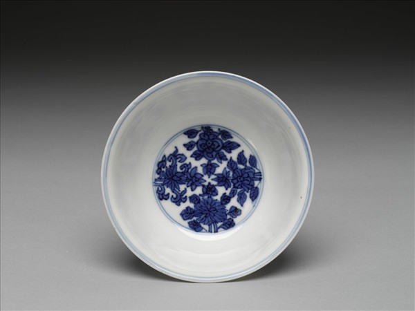 青花花果紋碗