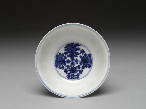 青花花果紋碗